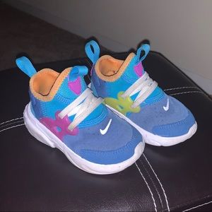 Kids nikes infant 6c